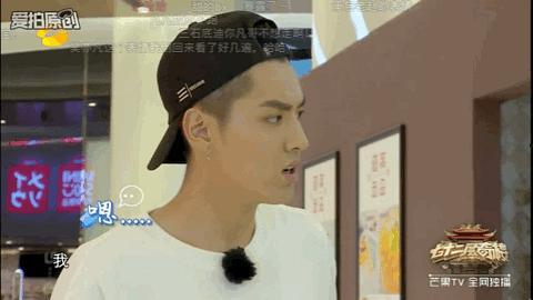 吃瓜视频唱歌是真的吗还是假的,揭秘真相，是虚构还是真实？