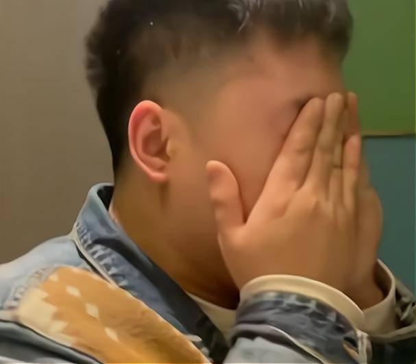 吃瓜河南女生视频大全,趣味横生，笑料百出